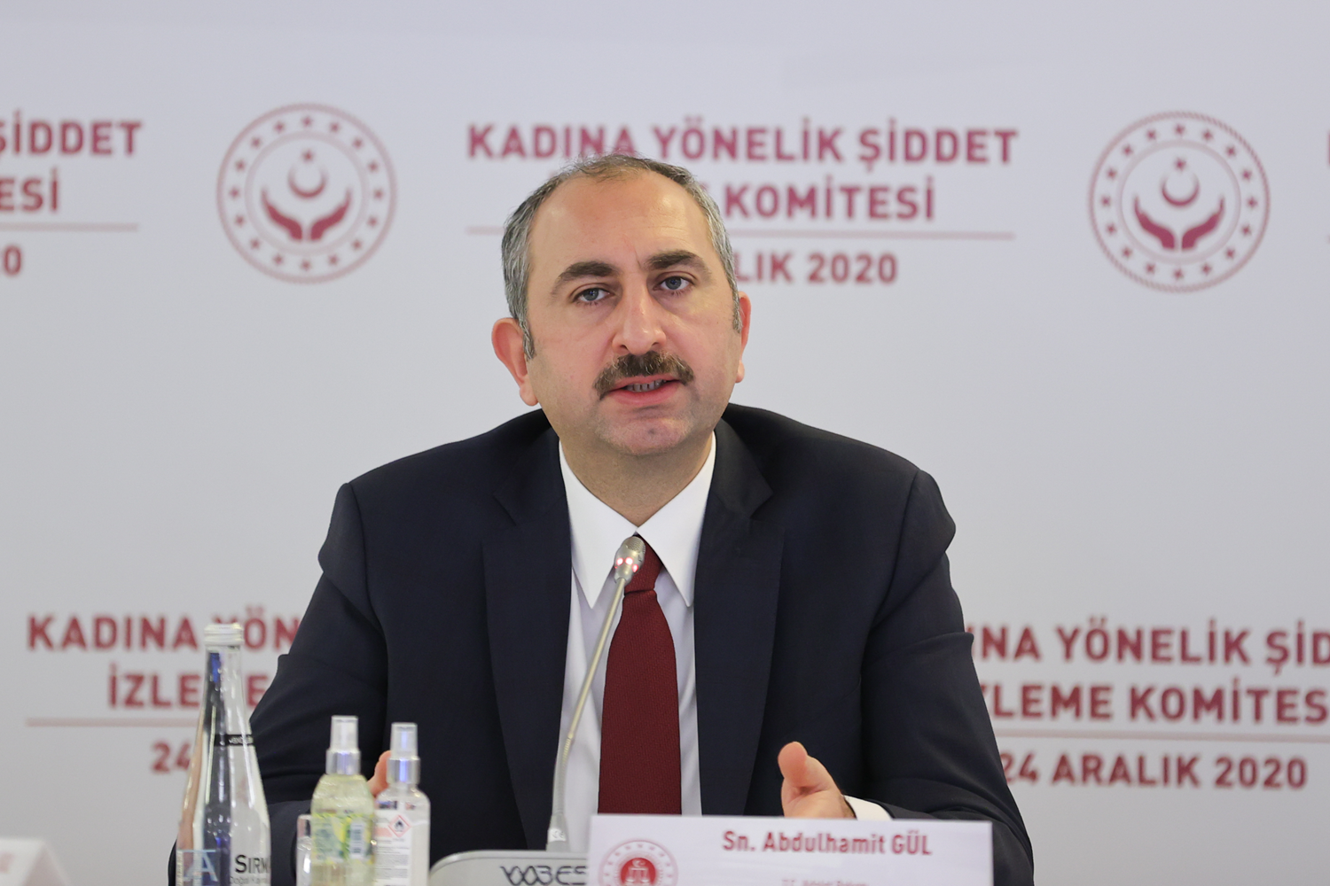 Bakan G�l: Israrl� takipte cezalar�n artt�r�lmas� �ng�r�l�yor