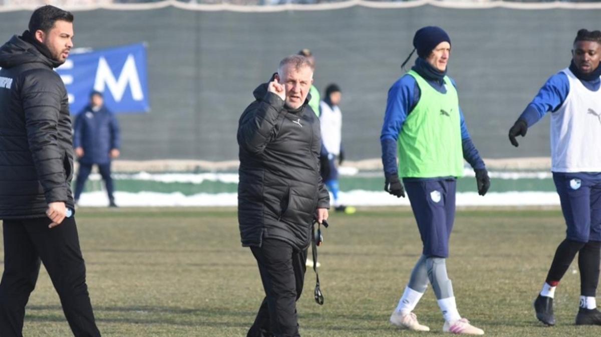 Mesut Bakkal, BB Erzurumspor'da ilk antrenmanna kt