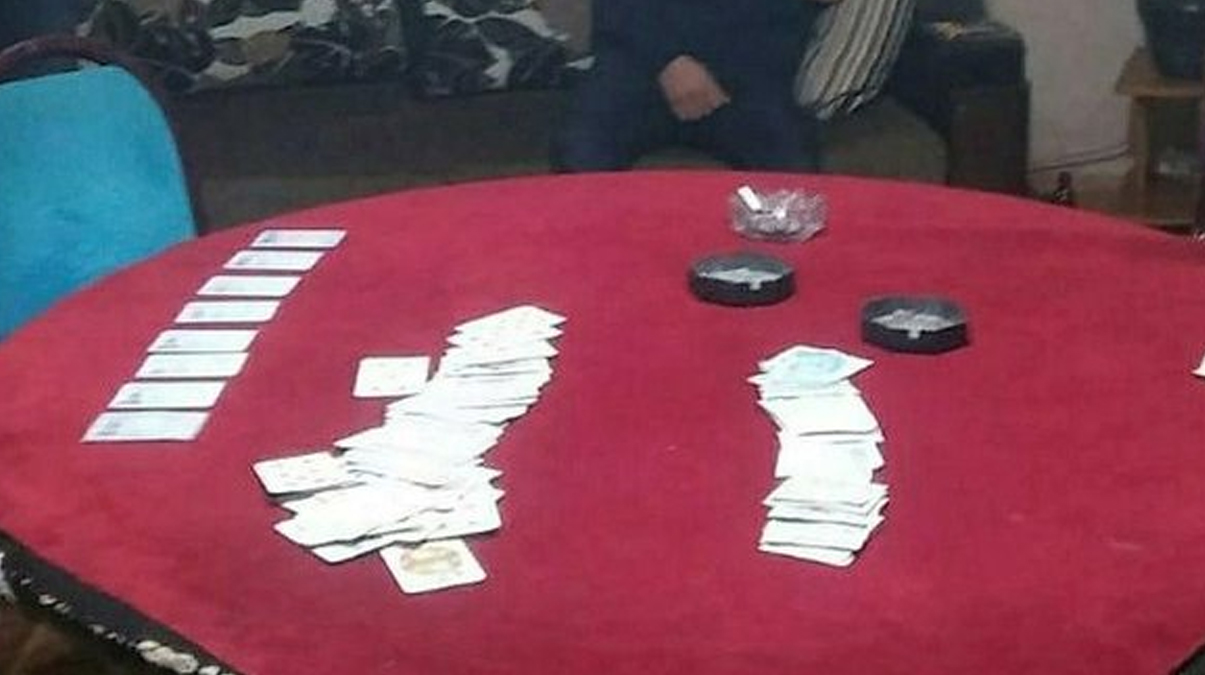 Salg�n, tedbir dinlemediler! 47 ki�i yakaland�