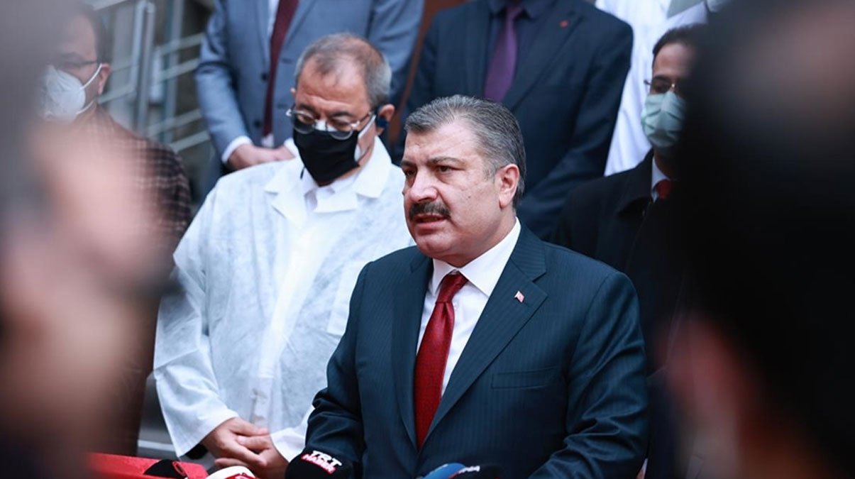 Bakan Koca'dan uyar�: A�� program� etkisini g�sterene kadar m�cadele