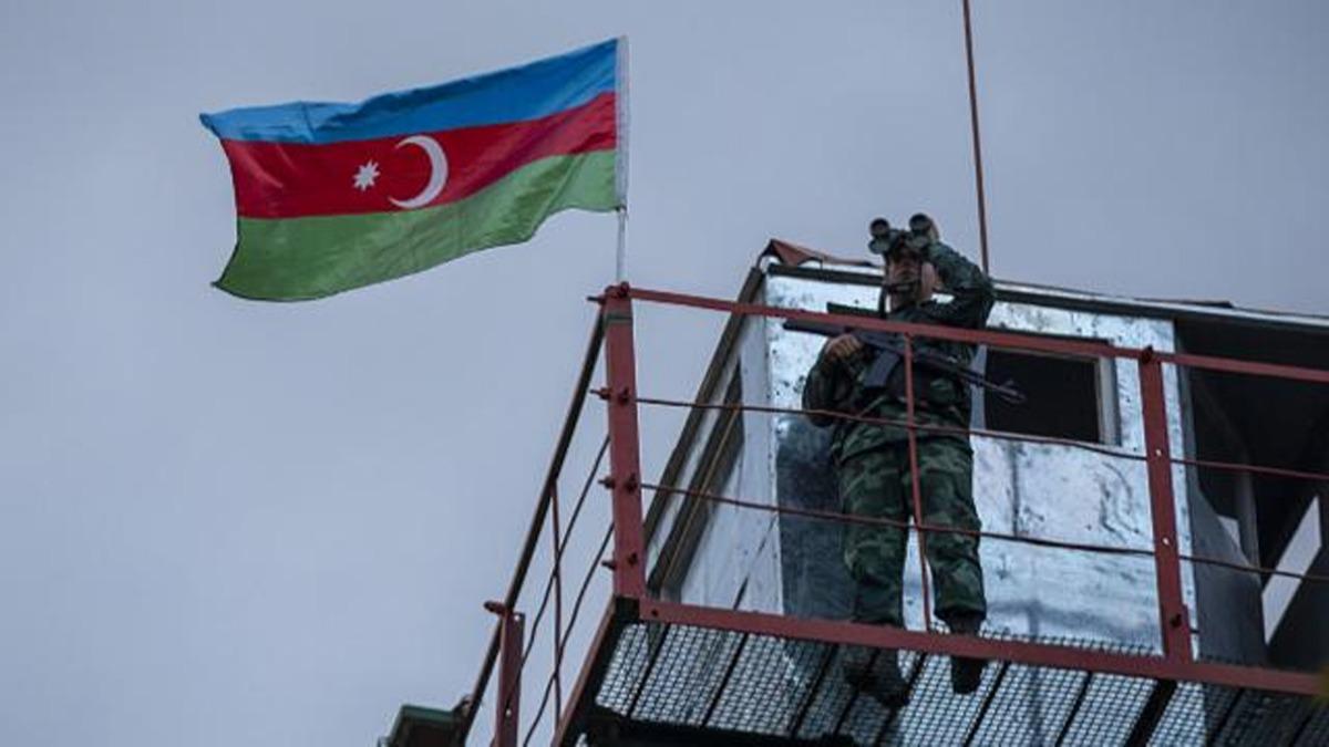 Ermenistan atekesi ihlal etti! Bir Azerbaycan askeri ehit oldu