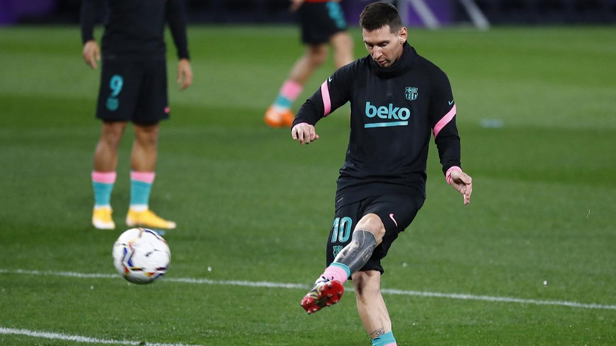 Lionel Messi'den transfer aklamas