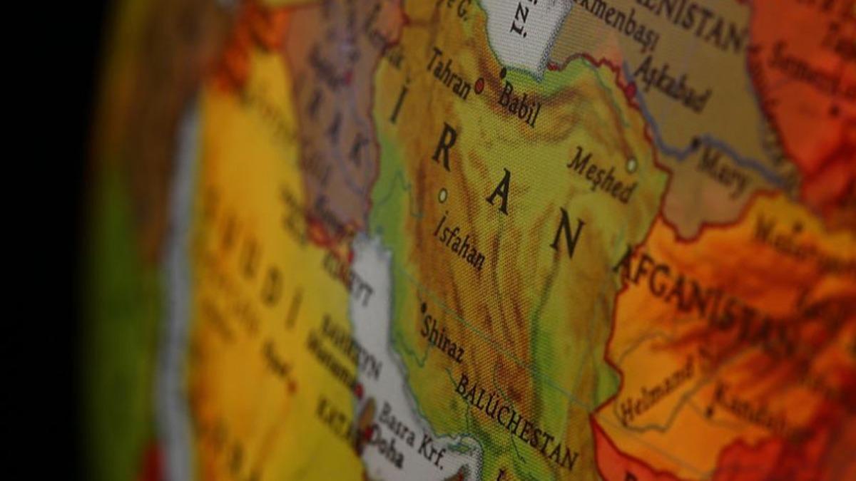 Tahran'da hava kirlilii riskli seviyede