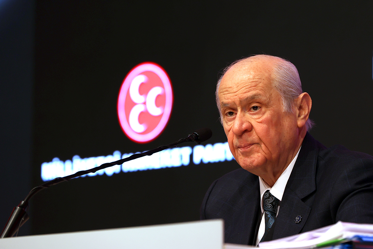 Bah�eli: A��da g�vensizli�i k�r�klemek isteyenler Kovid-19'un mutasyona u�ram�� siyasi t�revleridir