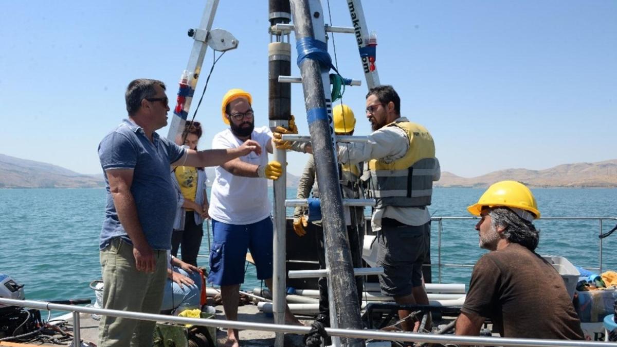 Hazar Gl'ndeki almalarda sona gelindi... Prof. Dr. Eri: Depremsellik tahmini yrtebileceiz