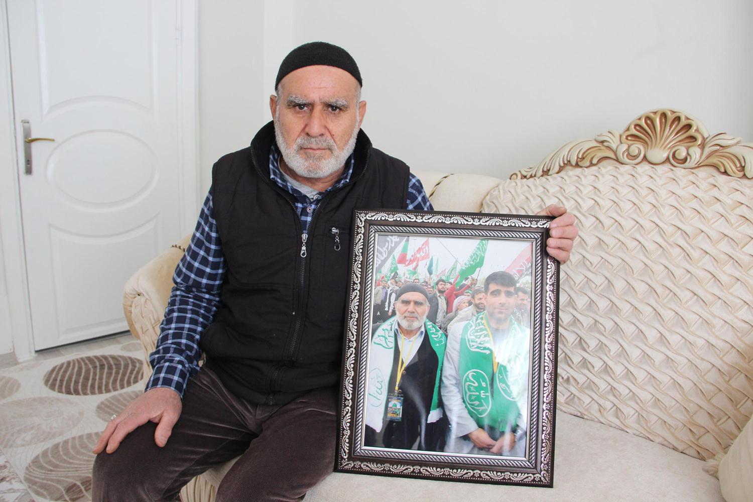 A�HM'in 'Demirta�' karar�na 'Kobani olaylar�'nda o�lu �ld�r�len babadan tepki
