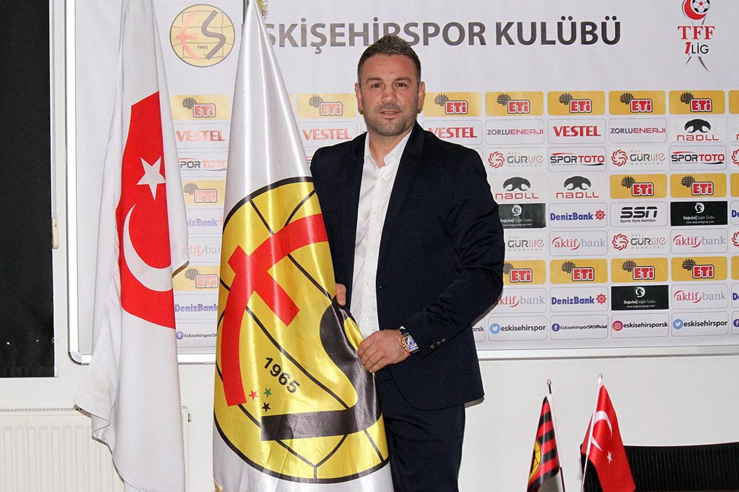 Eski�ehirspor'da �lhan Var ile yollar ayr�ld�