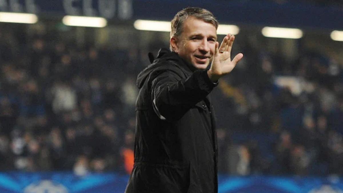 Kayserispor'un yeni teknik direktr Dan Petrescu oldu