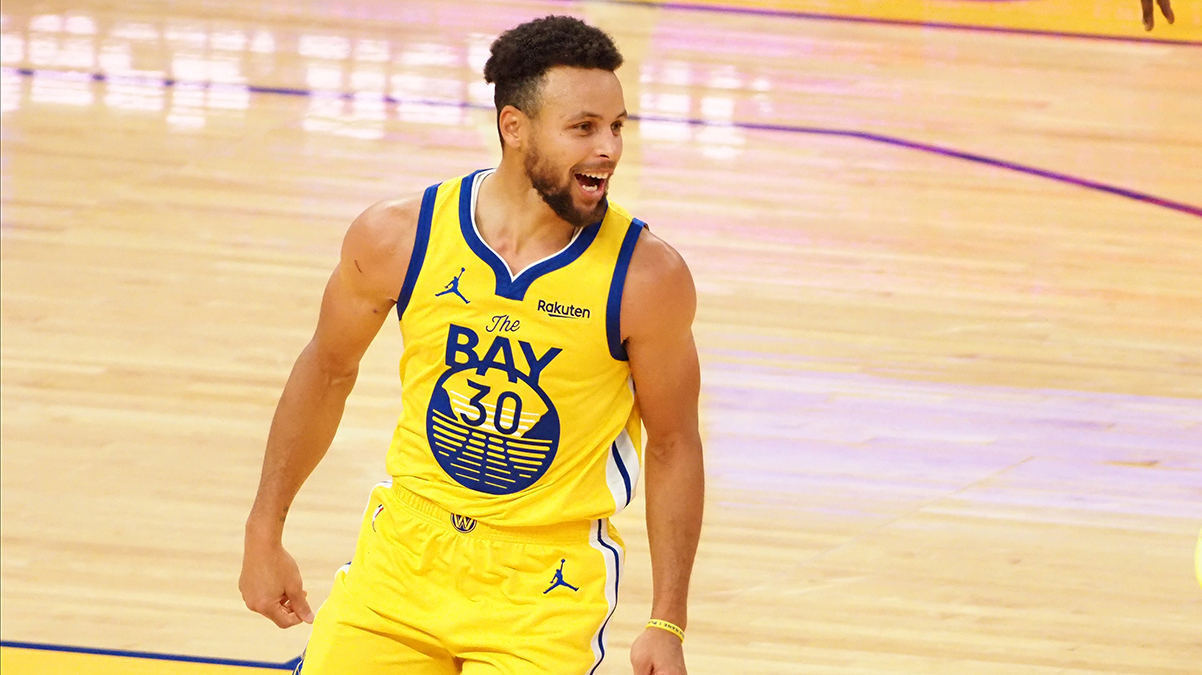 Stephen Curry'den kariyer rekoru