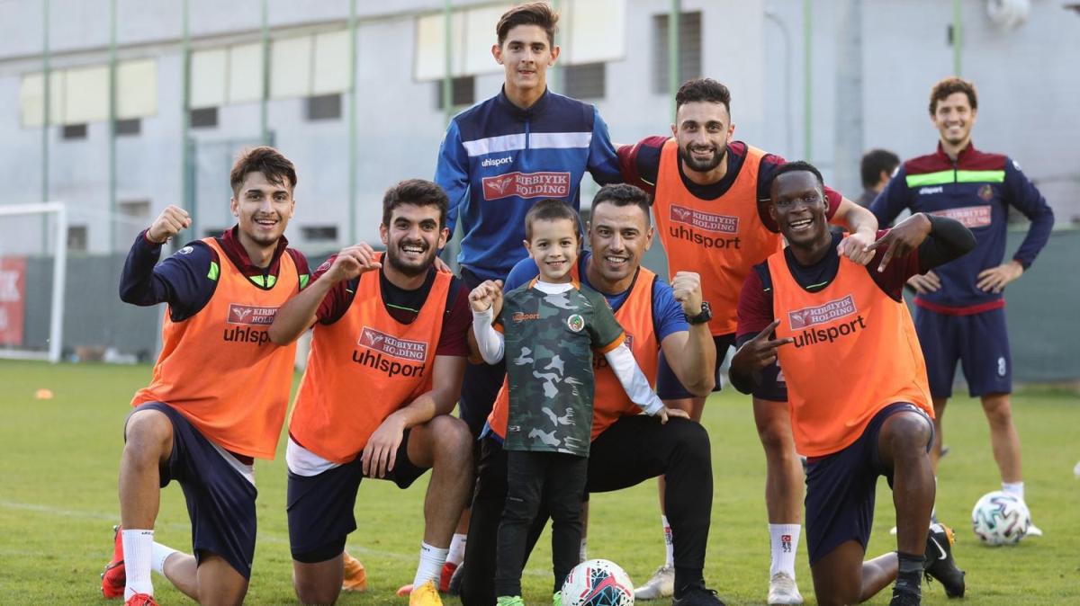 Alanyaspor'da hedef Fenerbahe manda galibiyet 