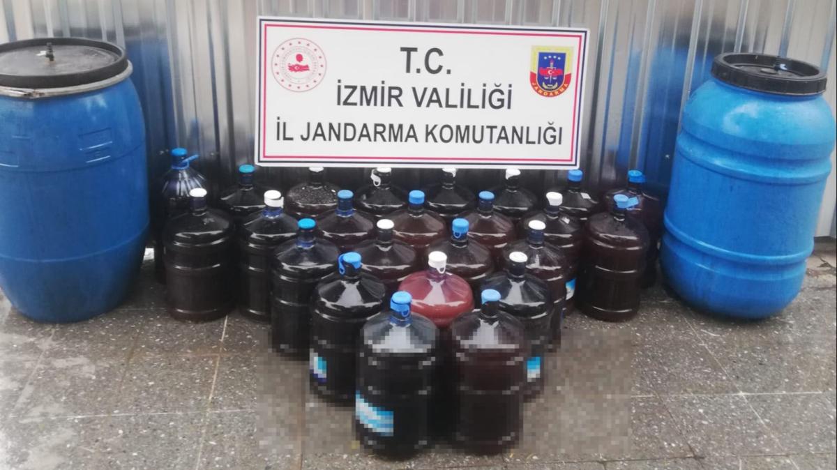 Jandarma ekiplerince bir barakaya düzenlenen operasyonda 880 litre kaçak içki yakalandı