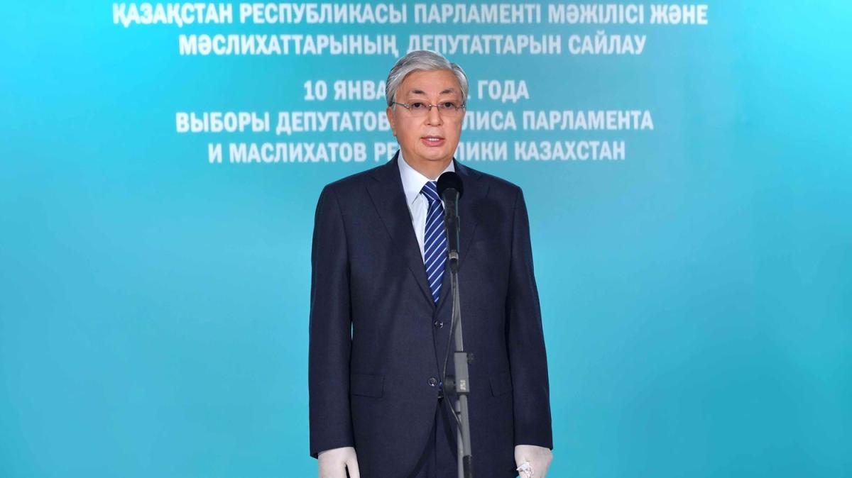 Kazakistan halk parlamento seimi iin sandk banda 