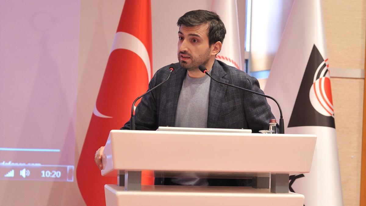 Seluk Bayraktar: WhatsApp'tan ayrlyorum