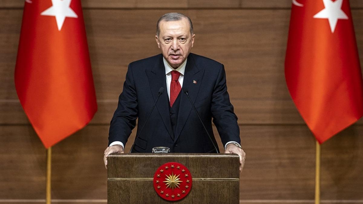 Cumhurbakan Erdoan'dan ''siber faizm'' benzetmesi: Basklara boyun emeyeceiz
