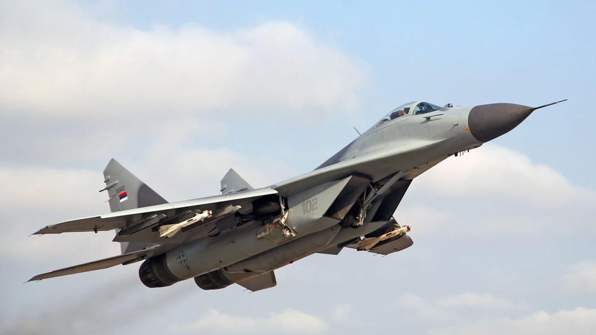 Bulgaristan, MiG jetlerinin onarmn geciktiren Rusya'dan tazminat talebinde bulunulduunu aklad