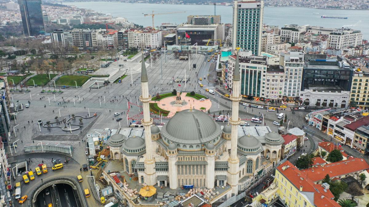 Taksim Camii'nde sona gelindi: Ramazan'da ibadete alyor 