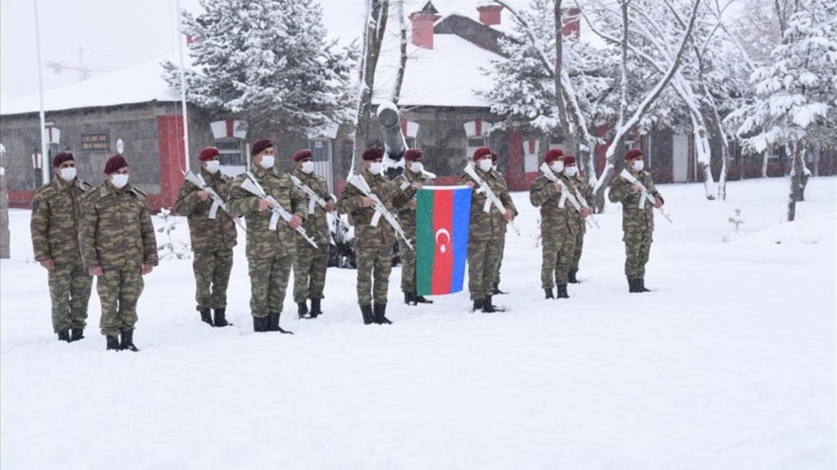 Azerbaycan askerleri ''K Tatbikat'' iin Kars'ta