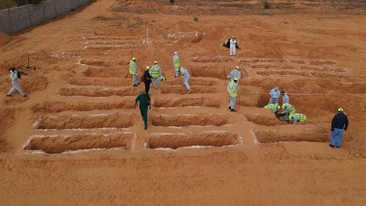 Libya'da toplu mezarlardan sorumlu tutulan Hafter'e bal 'Kani' milislerinin bulunmas iin gsteri dzenlendi