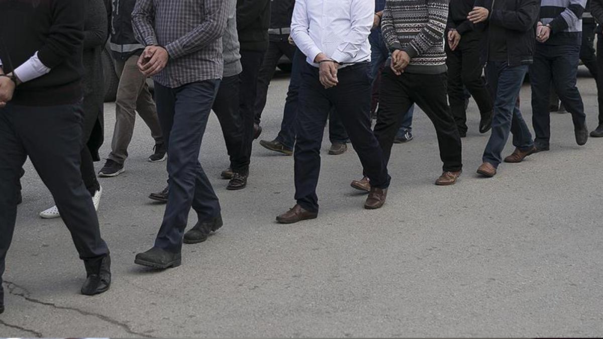 Gaziantep merkezli 15 ilde terr rgt DEA operasyonu