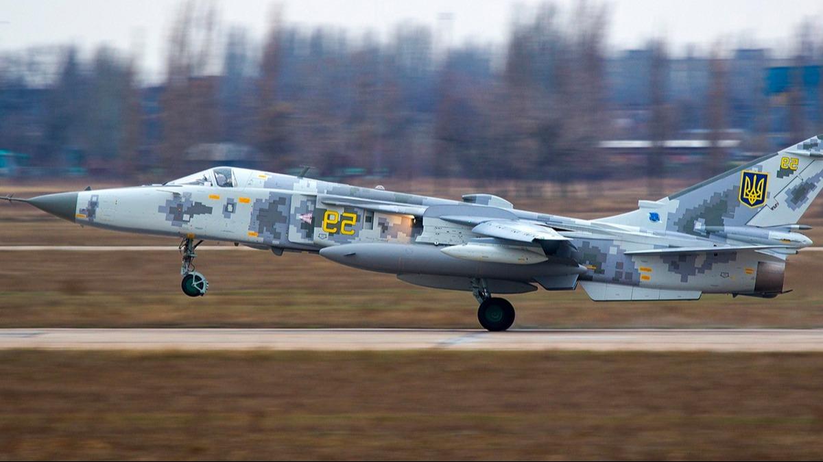 Onarlan Su-24MR keif ua Ukrayna Hava Kuvvetleri'ne teslim edildi