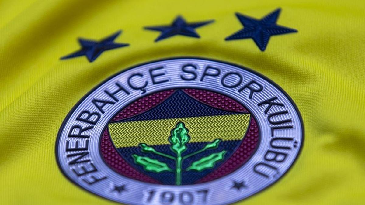 Fenerbahe'de Mesut zil sonras bir uak daha iniyor