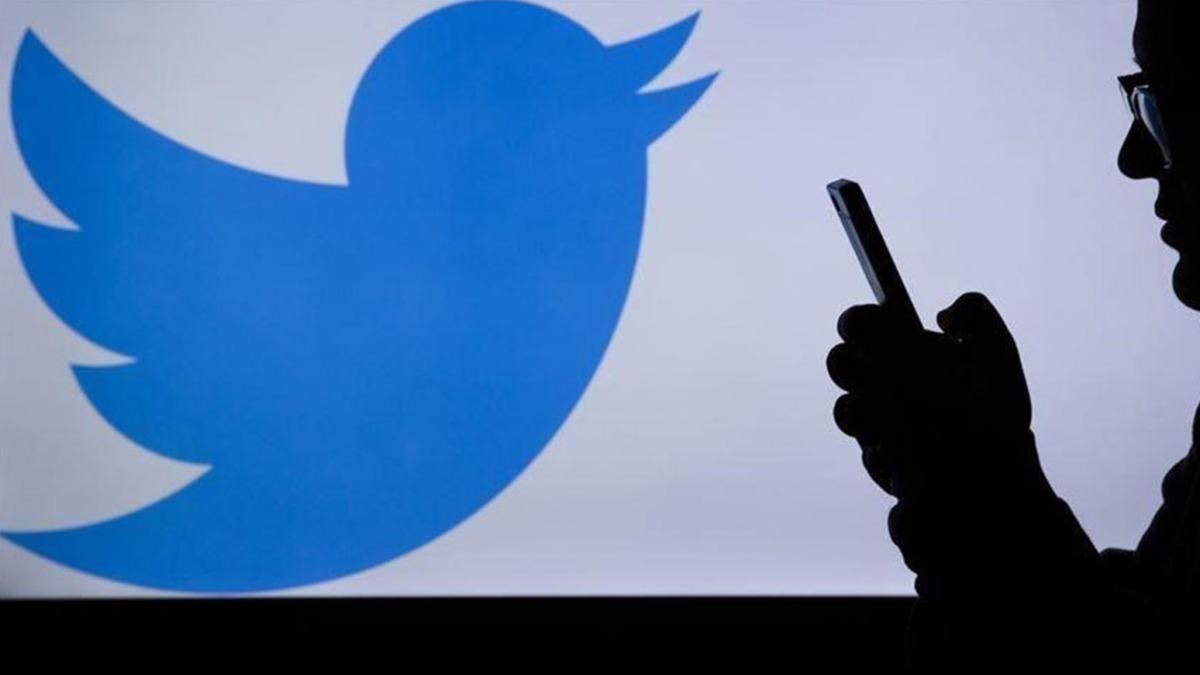 Twitter'dan in'e Dou Trkistan engellemesi! Hesabn kilitledi