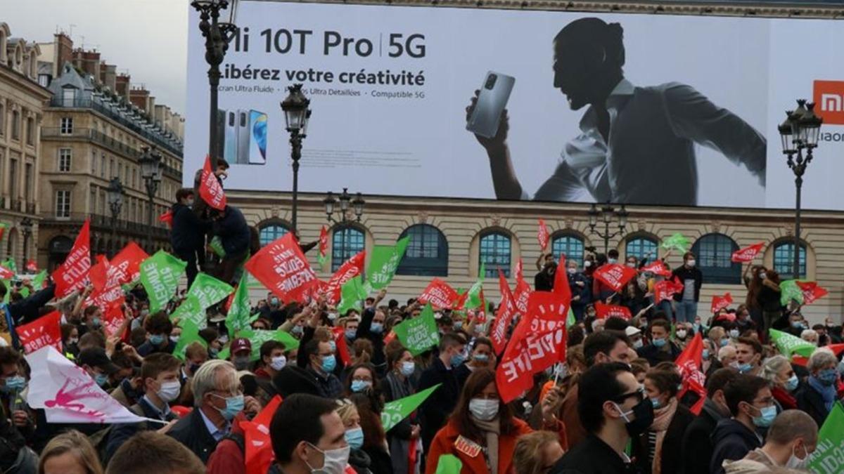Fransa'da protestolar tekrar balad