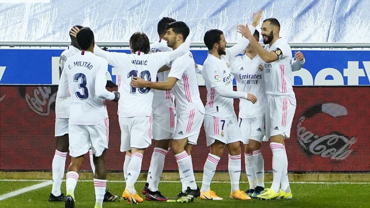 Real Madrid, Alaves'i deplasmanda farkl geti