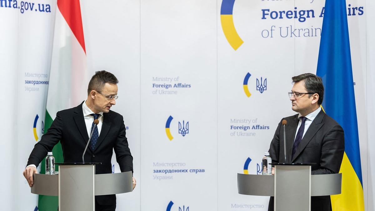 Ukrayna ve Macaristan ilikilerini iyiletirmek istiyor