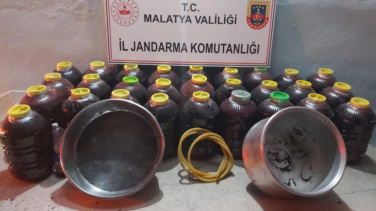 Malatya'da jandarma ekiplerince 800 litre sahte iki ele geirildi
