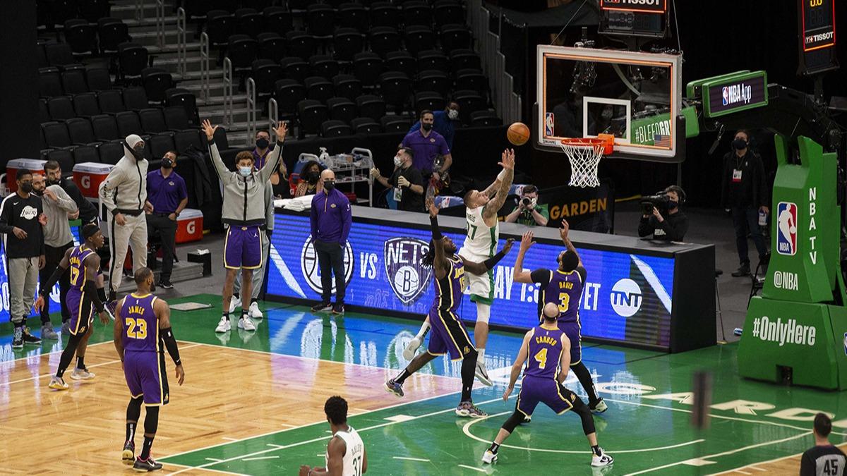 Nefes kesen mata Lakers, Celtics'i malup etti
