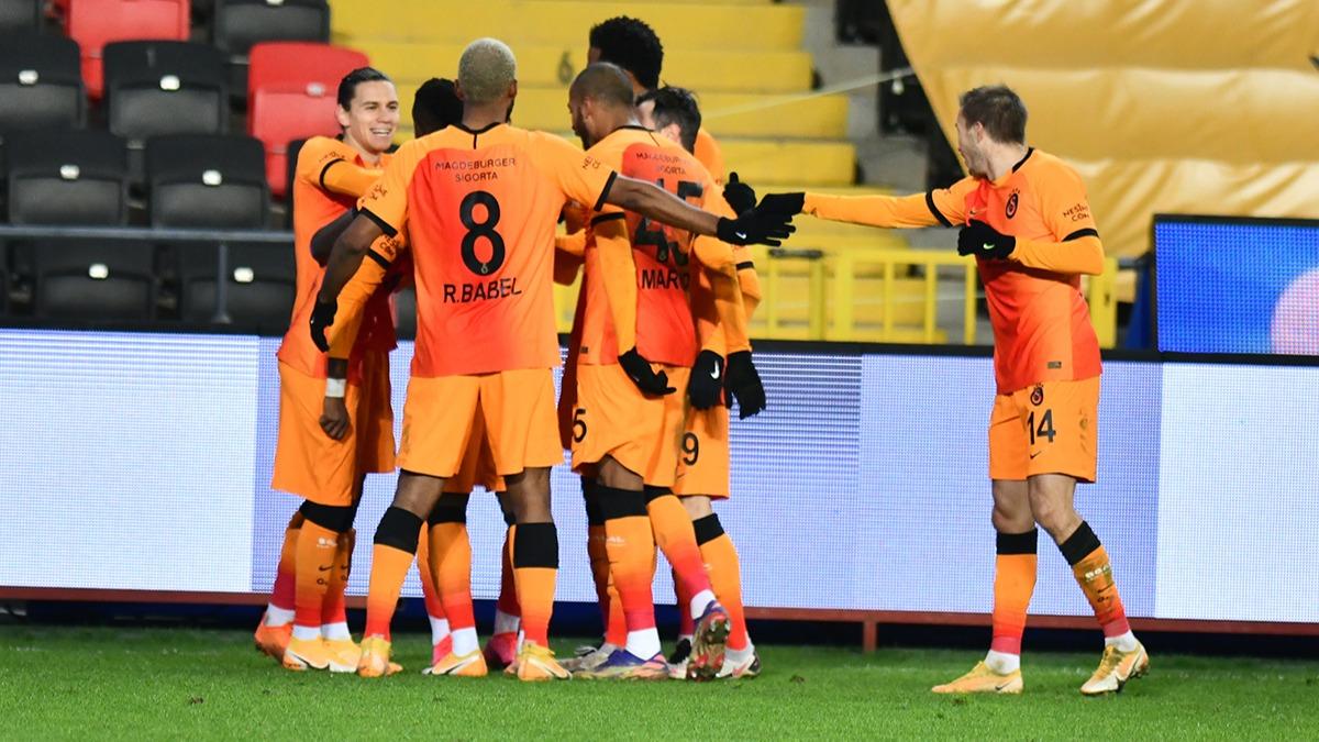 Galatasaray, Baakehir mana 5 eksikle kacak