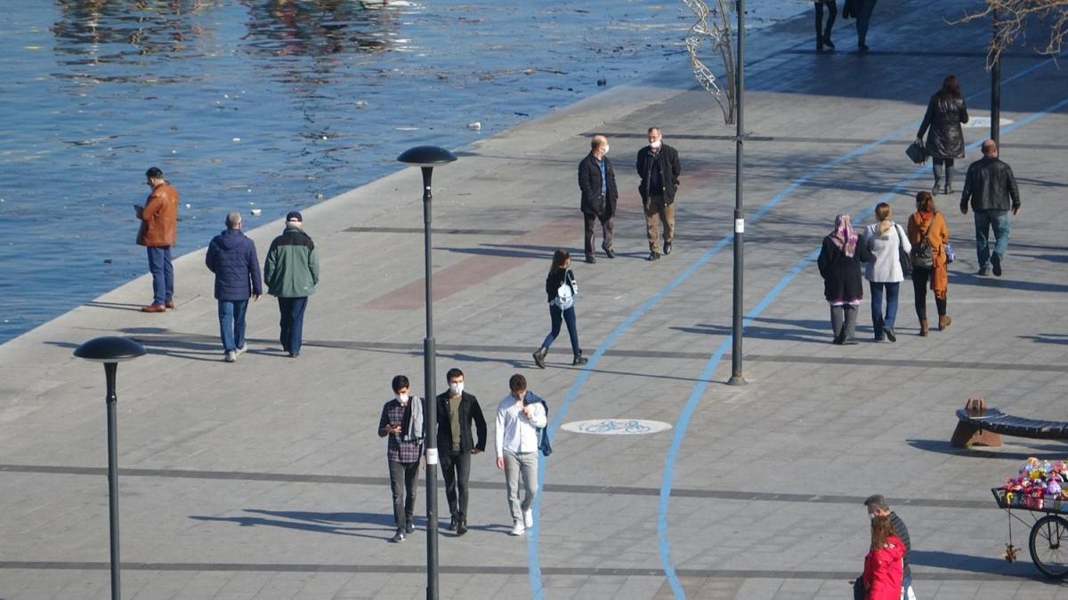 Uzmanlardan mutasyona kar 'ift maske' uyars