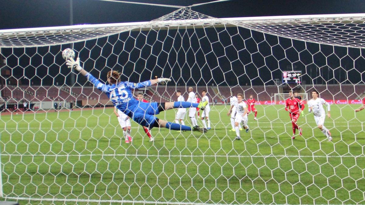 9 kiilik Akhisarspor, Balkesirspor'a direnemedi