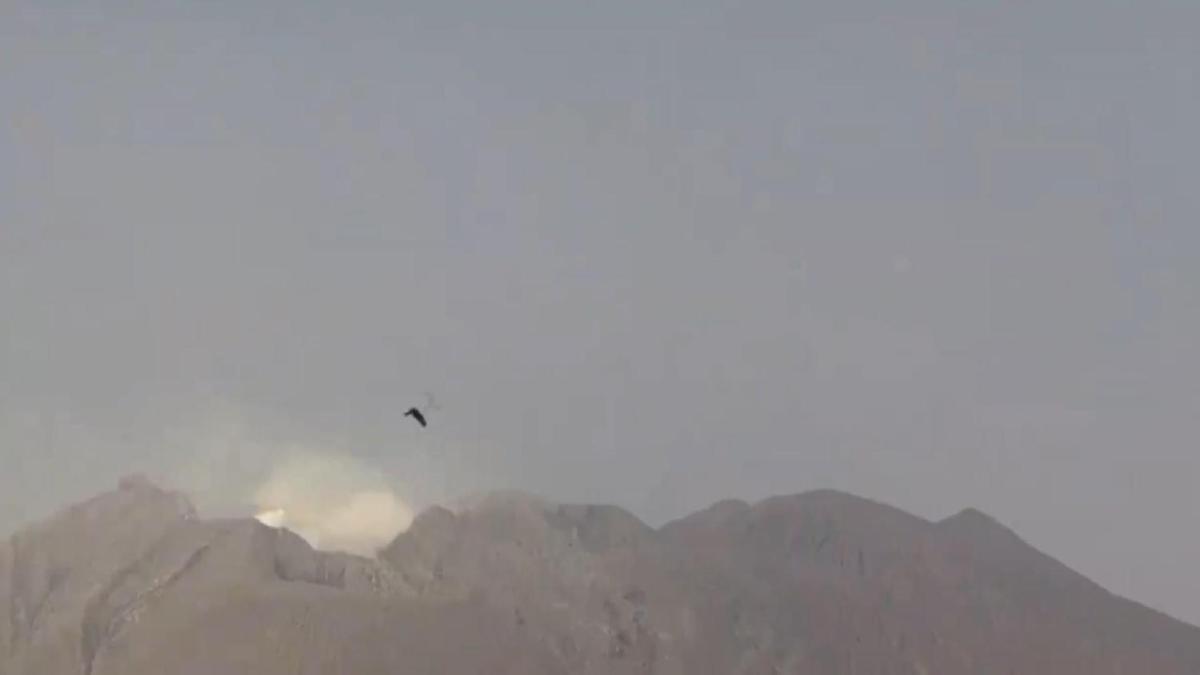 Sakurajima Yanarda'nda patlama