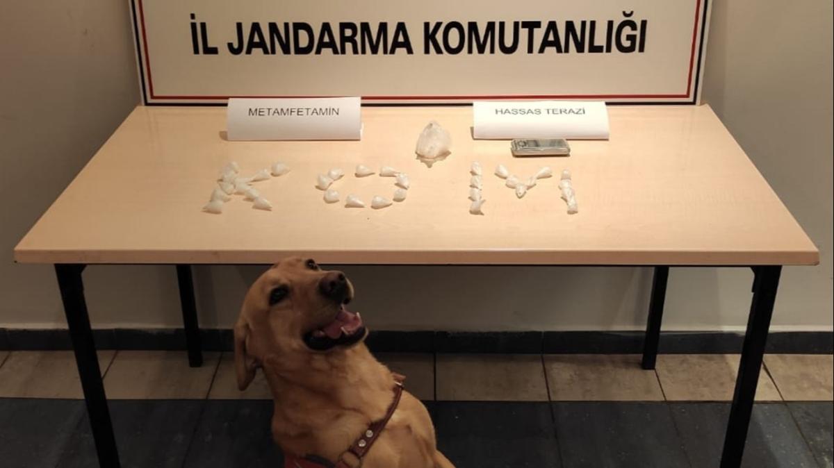 Uyuturucu operasyonunda 575 gram metamfetamin ile hassas terazi ele geirildi