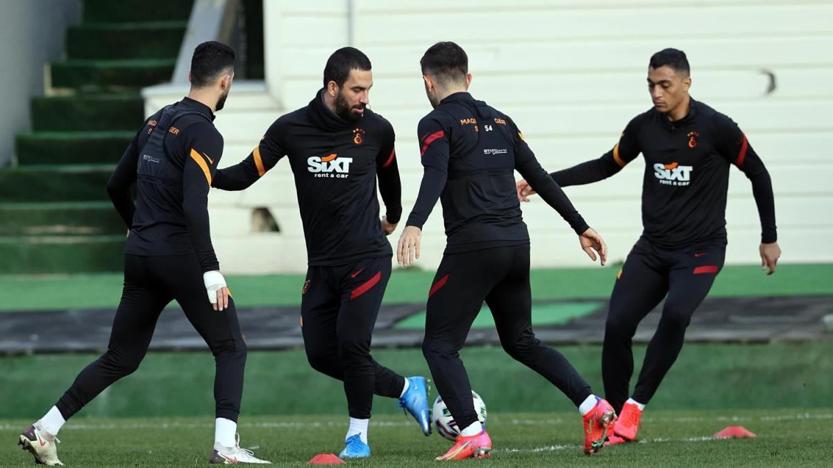 Galatasaray, Alanyaspor'a hazr