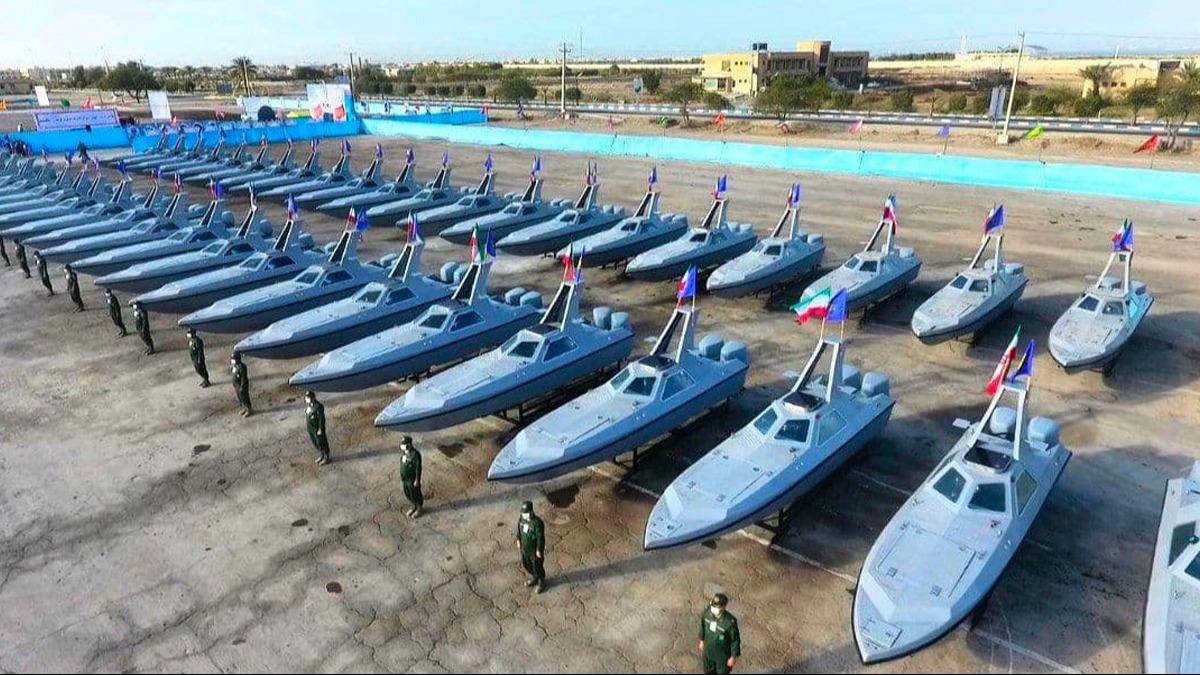 ran Devrim Muhafzlar Ordusu'na 340 adet srat teknesi