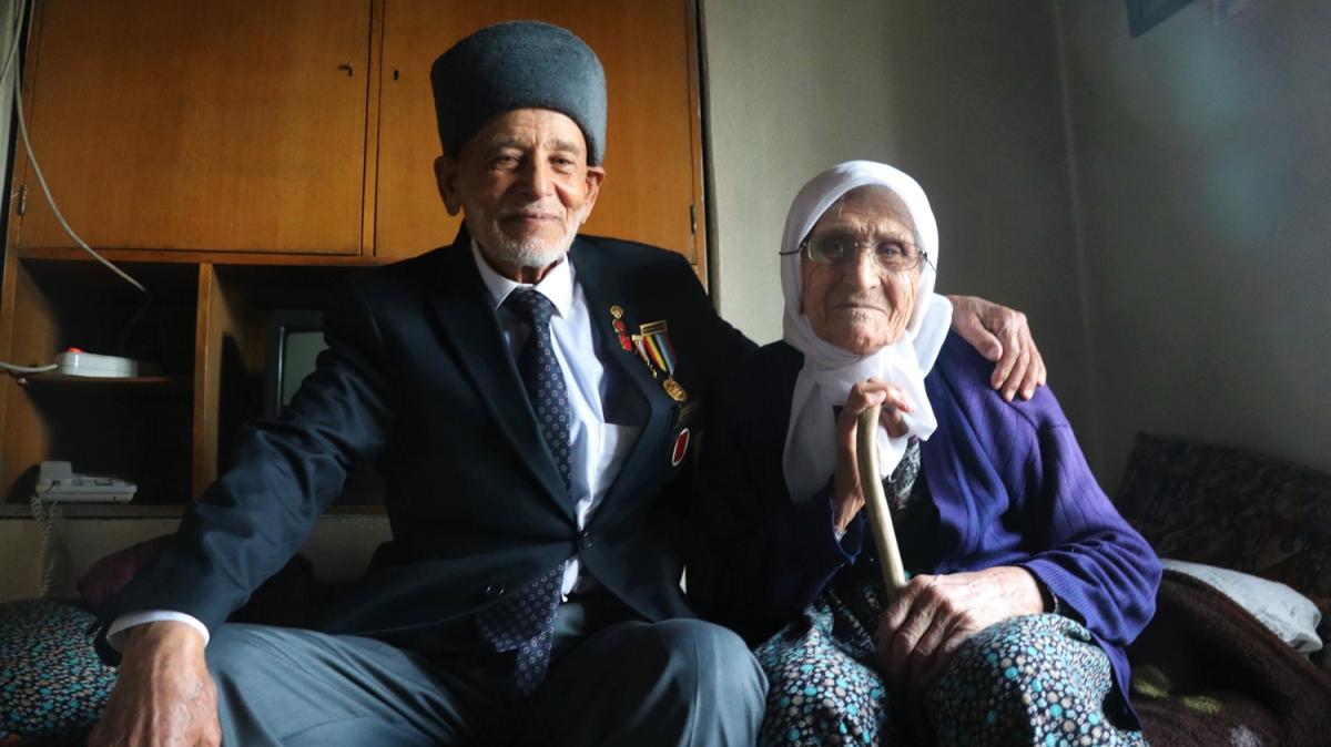 Kore gazisinin ayn yastkta 69 yldr ''ilk gnk akla'' sren mutluluu