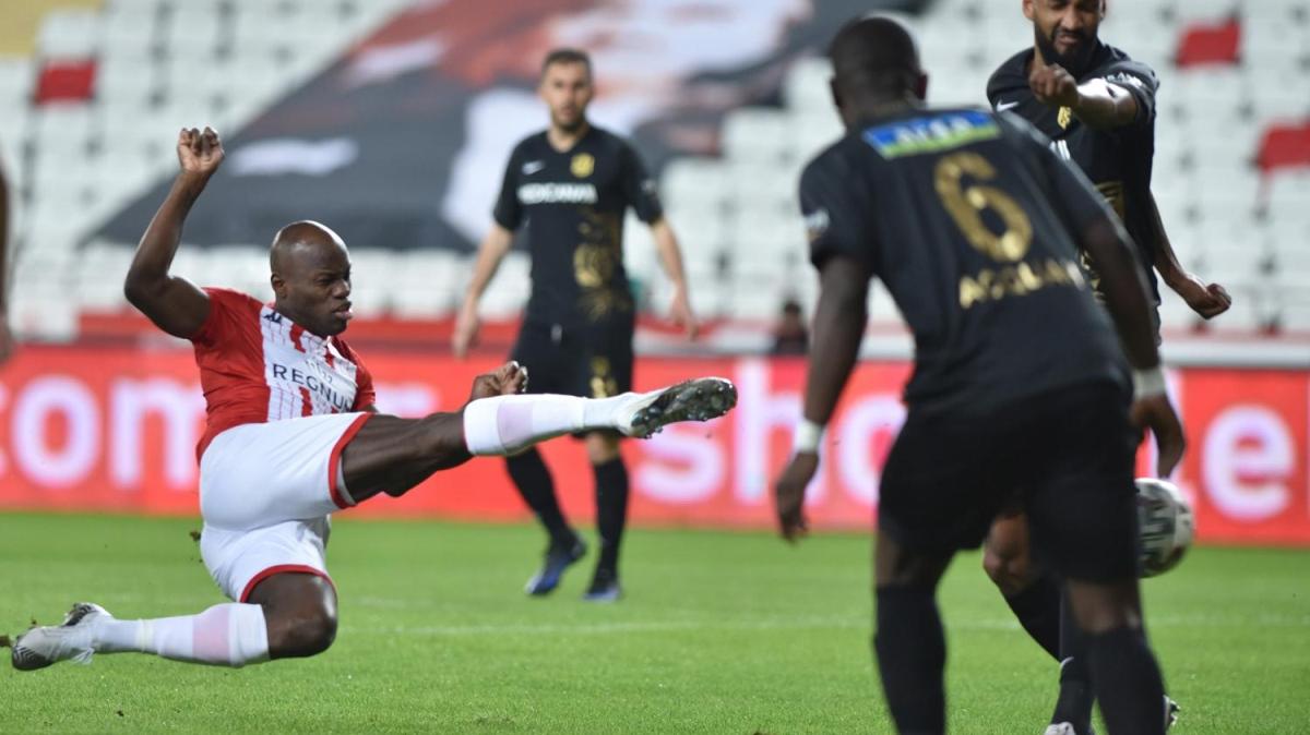 Antalyaspor 1 puandan amyor!
