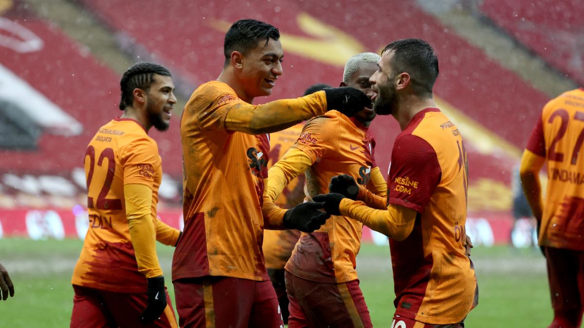 Galatasaray'n kamp kadrosu akland