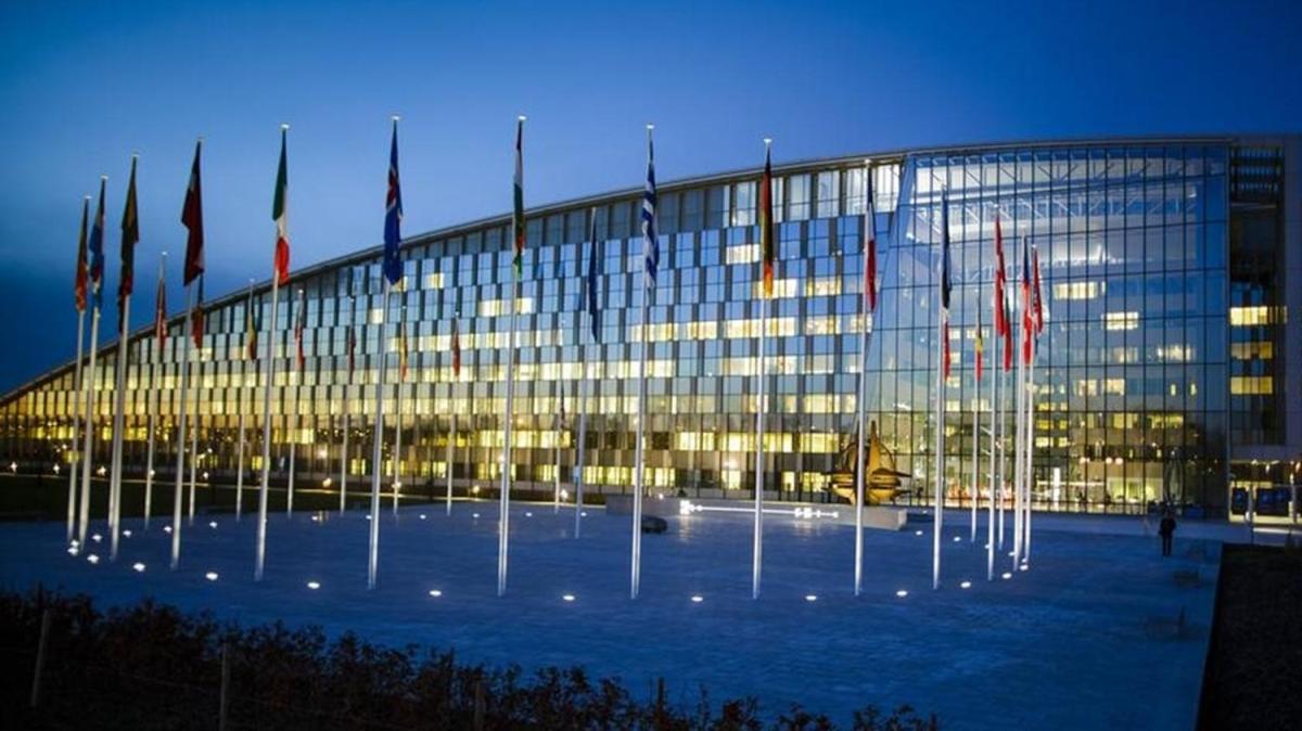 NATO'da kritik toplant: Reform planlar masaya yatrlyor