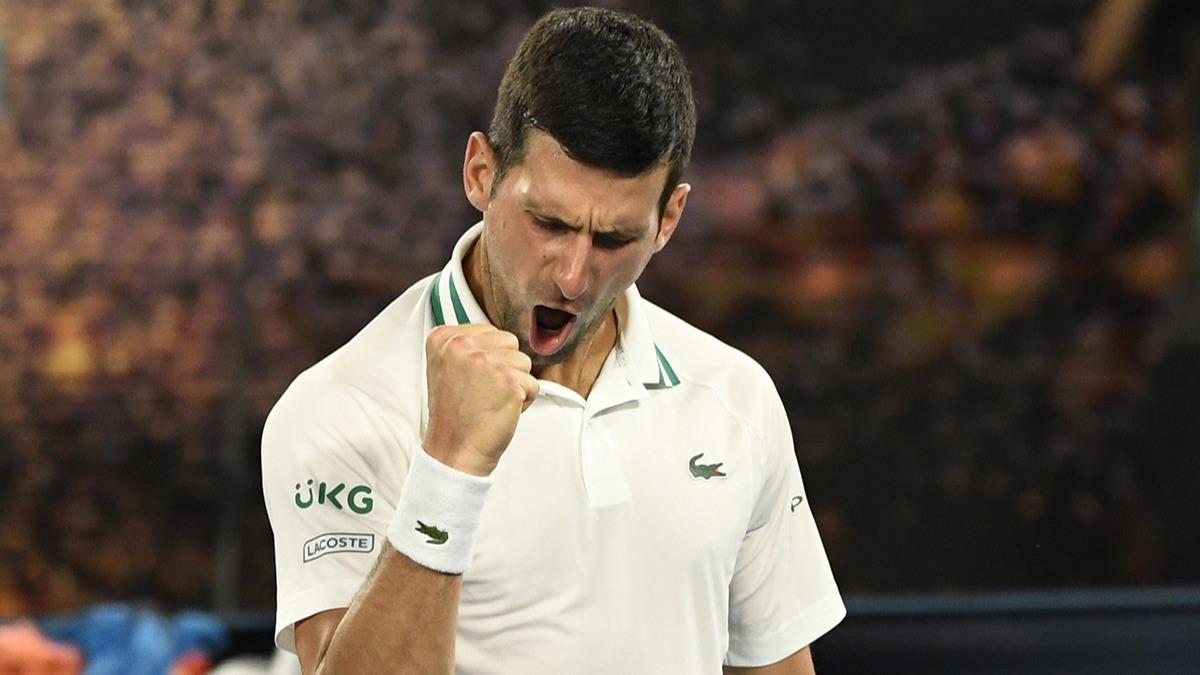 Karatsev'i yenen Djokovic finale ykseldi