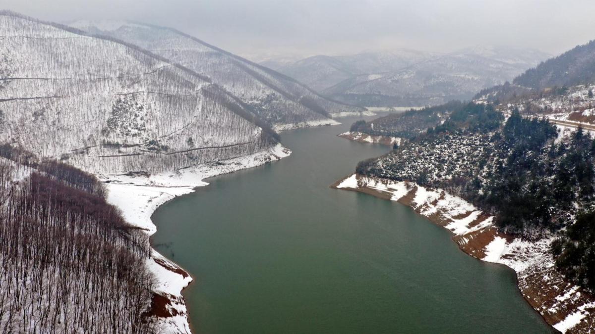 Kar yalar stanbul barajlarna yarad: Su seviyesi 51,33'e ykseldi