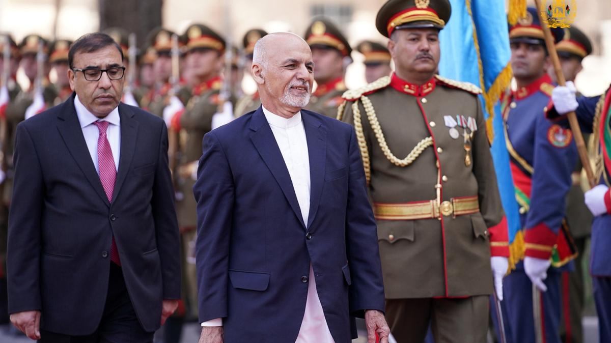 Afganistan Cumhurbakan Gani: Uluslararas toplum, Afgan halkn 40 yldr bartan mahrum brakt