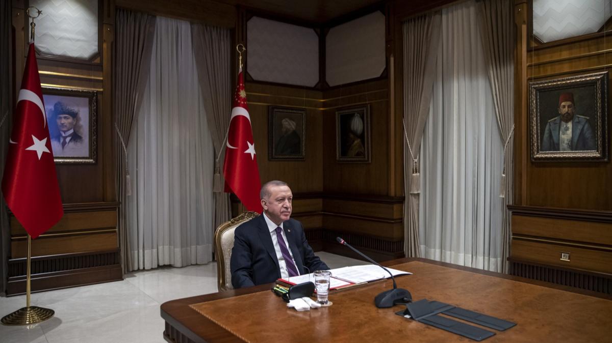 Cumhurbakan Erdoan, ile Macron arasnda grme