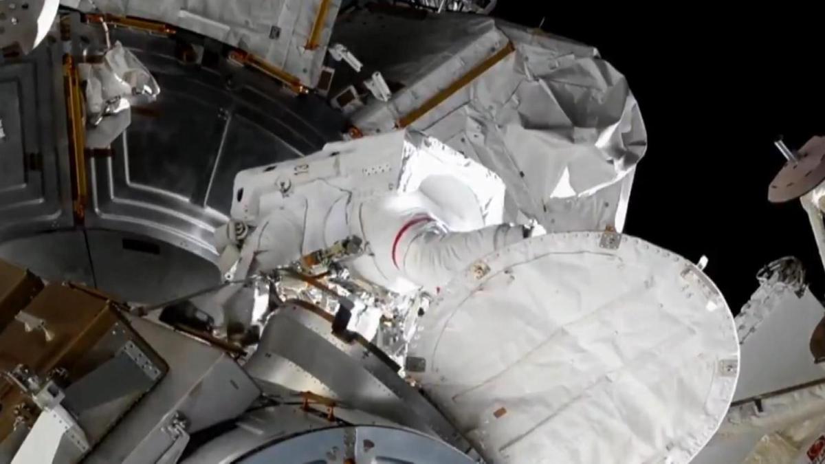 NASA'da grevli astronotlar uzay yry yapt