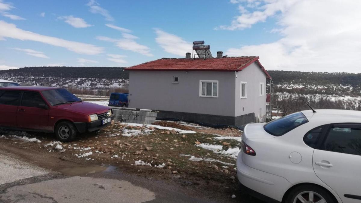 Sobadan zehirlenen yal ift, hayatn kaybetti 