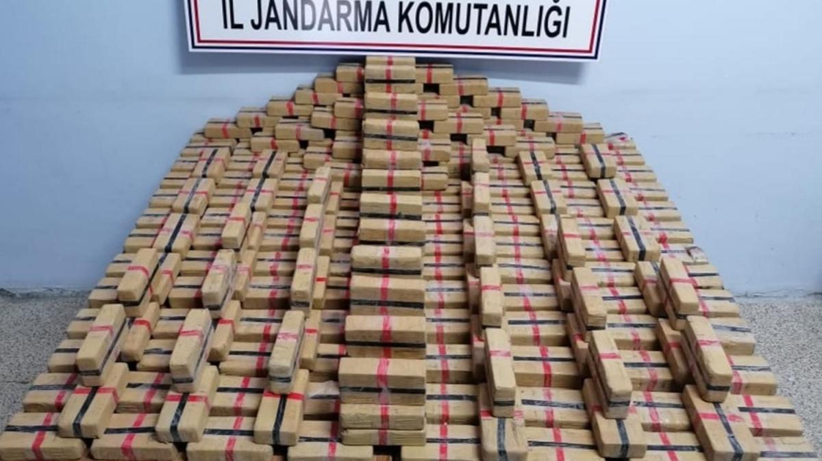Van'da narkotik operasyonu: 123 kilo eroin ele geirildi