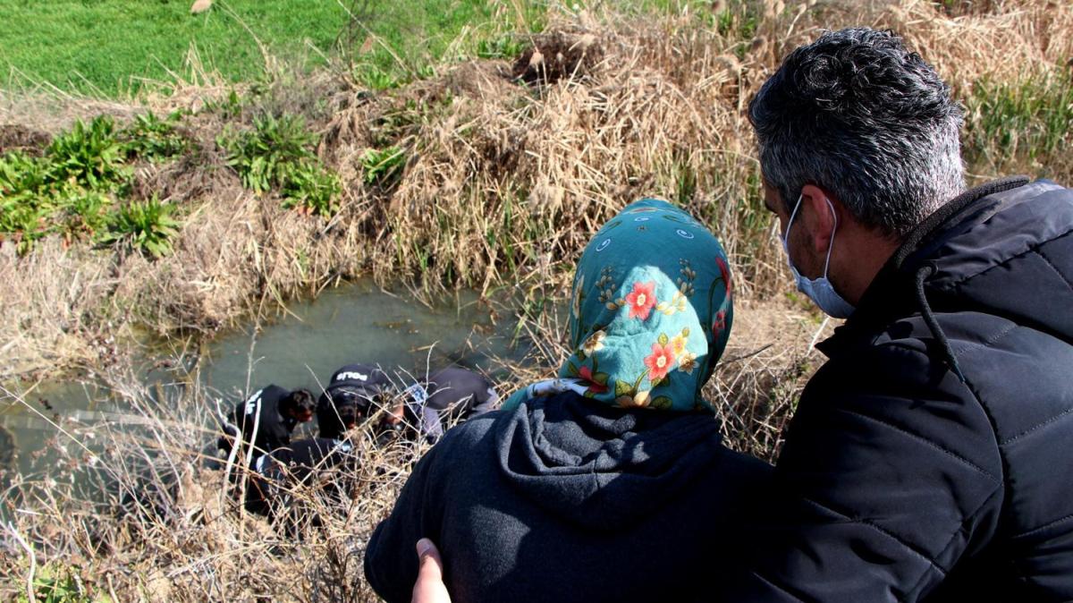 22 yandaki Burak'n sulama kanalnda cesedine ulald